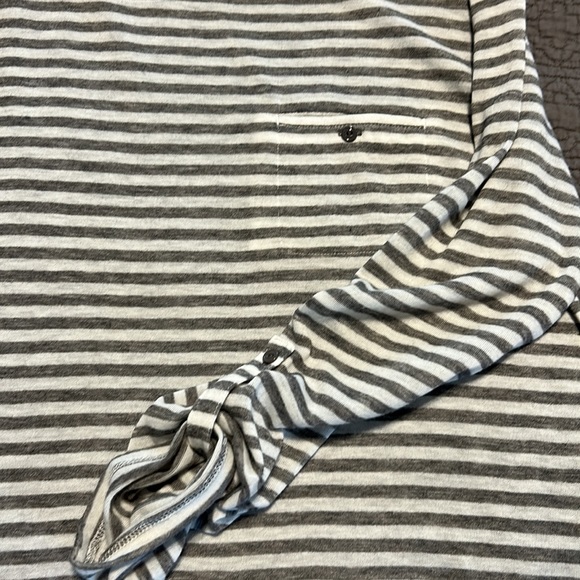 Loft 3/4 sleeve top - Picture 2 of 5